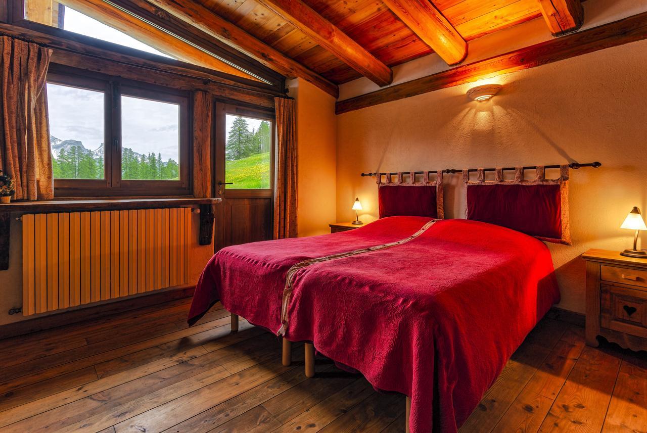 Agriturismo Il Fiocco Cesana Torinese Ngoại thất bức ảnh