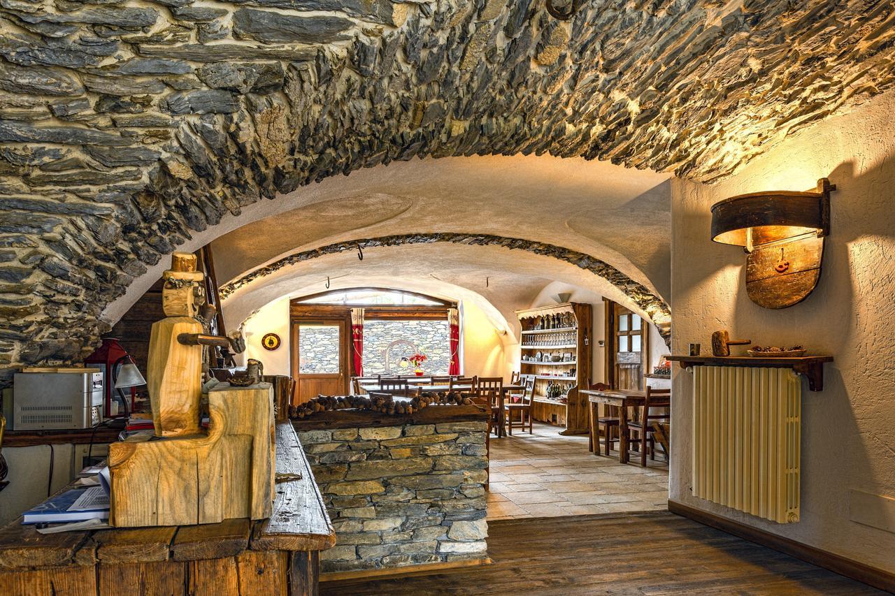 Agriturismo Il Fiocco Cesana Torinese Ngoại thất bức ảnh