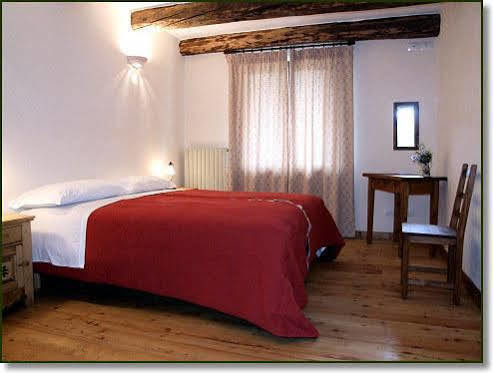 Agriturismo Il Fiocco Cesana Torinese Ngoại thất bức ảnh